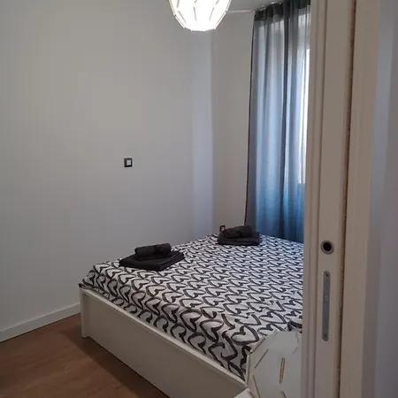Apartment Apartman B & S With A Beautiful Terrace